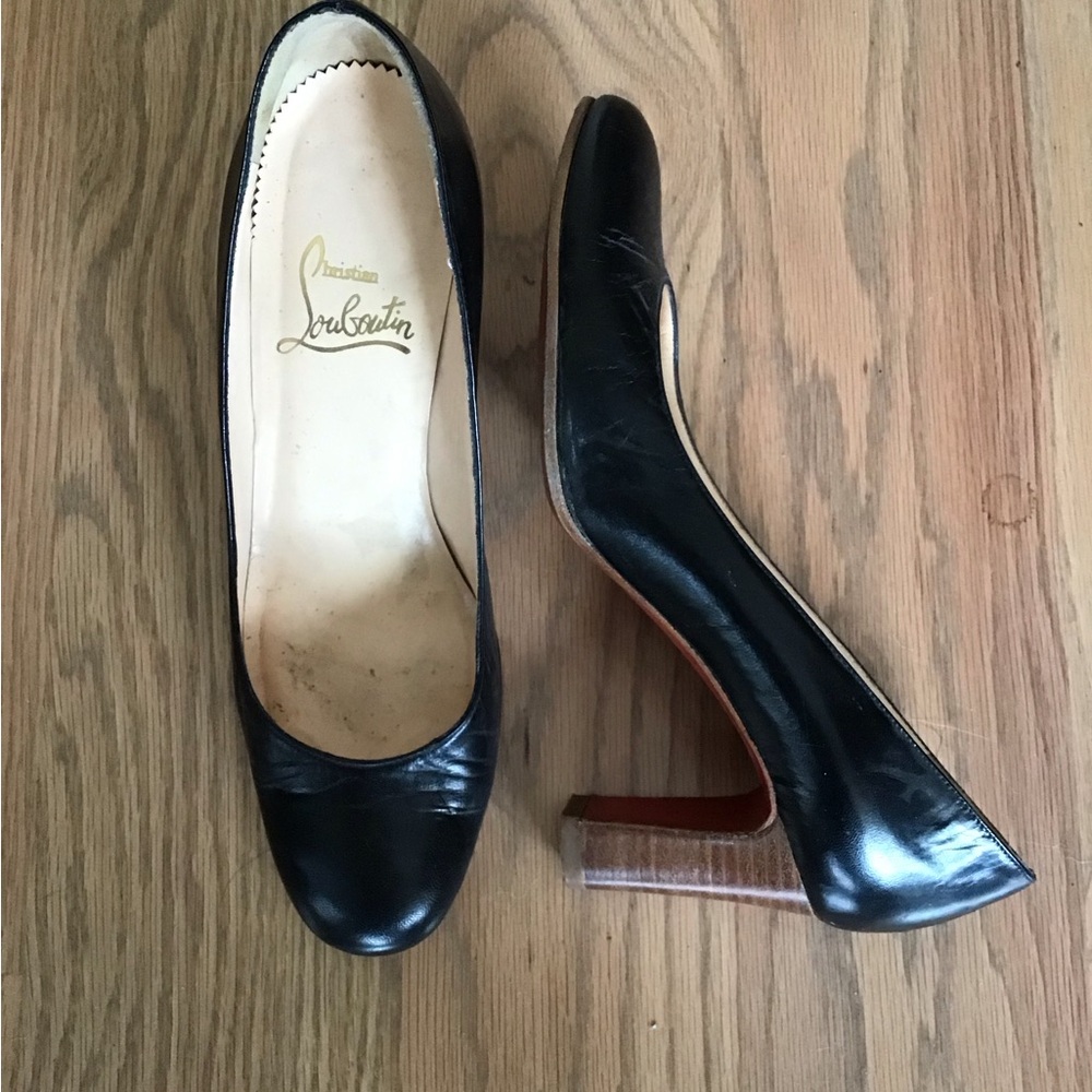 Christian Louboutin Classic Black Heels - Picture 2 of 4